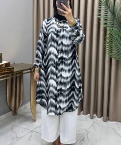 Alternative view of Berre Tunik Siyah