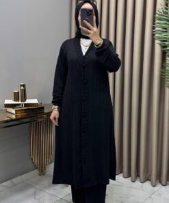 Alternative view of Rüveyda Takım Siyah